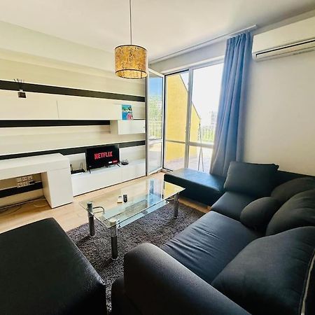 Student Town 1Bdr Apt 索菲亞 外观 照片