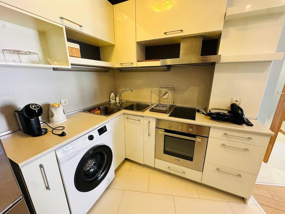 Student Town 1Bdr Apt 索菲亞 外观 照片